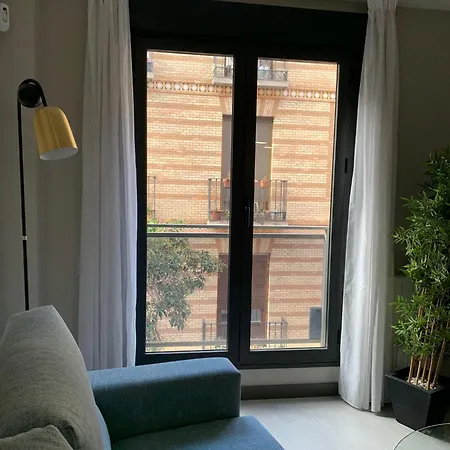 Apartman Eh - Heroismo *