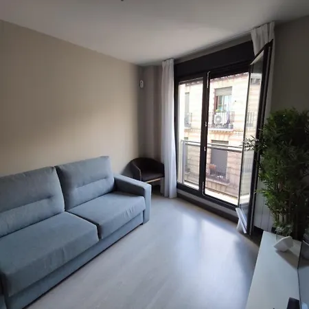 Apartman Eh - Heroismo *