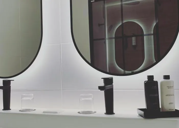 Eh - Heroismo Appartement *